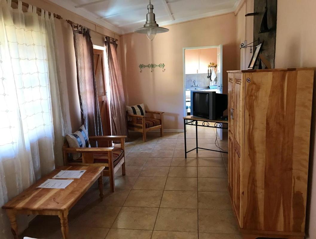 Die Katte Guest House Cottages- Vosburg Ngoại thất bức ảnh